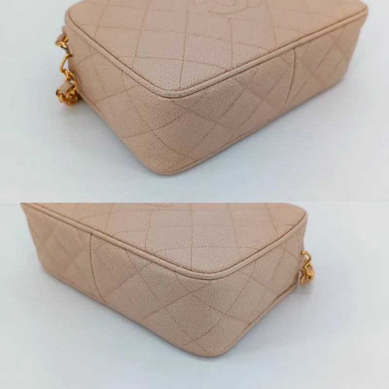 ra032-chanel-vintage-pink-caviar-leather-golden-ball-camera-bag