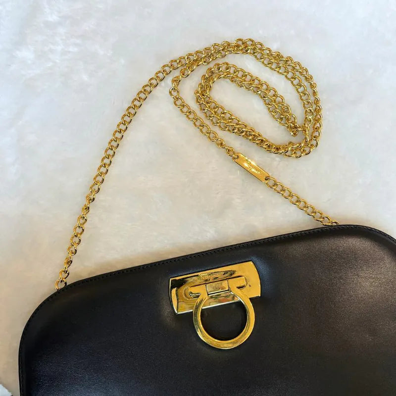 jx306-salvatore-ferragamo-vintage-black-box-leather-shoulder-bag