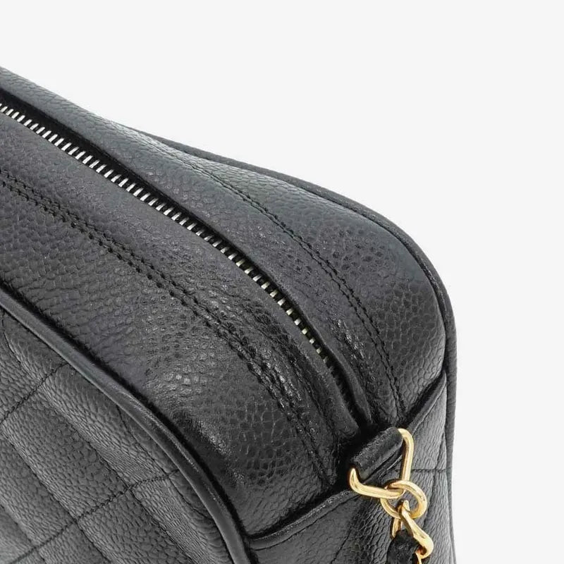 jq906-chanel-vintage-black-caviar-quilted-camera-shoulder-bag