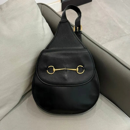 ra944-gucci-vintage-black-calfskin-horsebit-sling-shoulder-bag