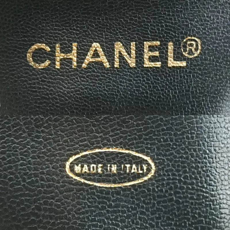 jt730-chanel-vintage-black-caviar-leather-triple-cc-tote-bag