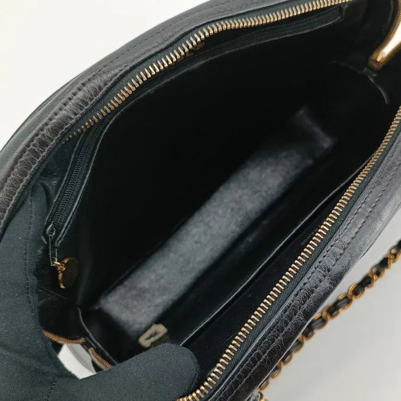 jah149-chanel-vintage-black-lambskin-quilted-tote-bag