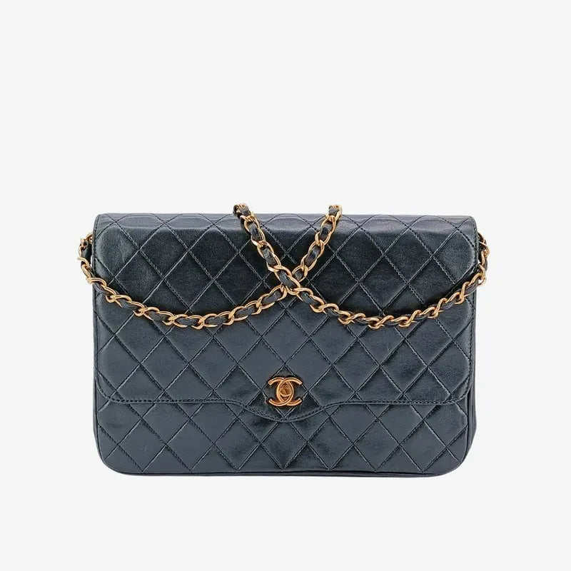 ra952-chanel-vintage-black-lambskin-quilted-flap-bag