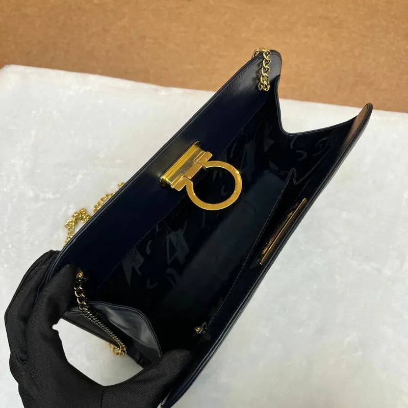 jx306-salvatore-ferragamo-vintage-black-box-leather-shoulder-bag