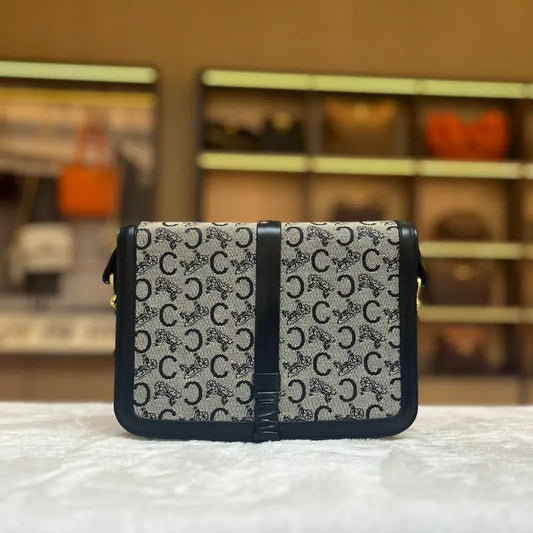 rc933-celine-vintage-c-macadam-horse-carriage-canvas-navy-shoulder-bag