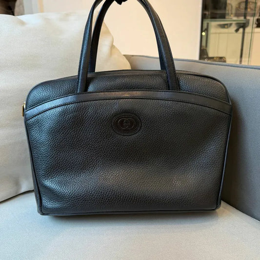 jw411-gucci-90-s-vintage-black-caviar-leather-interlocking-shoulder-bag