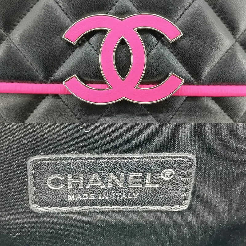 js589-chanel-black-lambskin-quilted-flap-bag