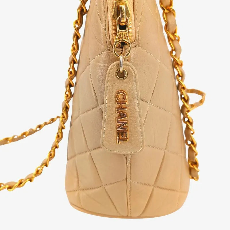 jt095-chanel-vintage-beige-lambskin-quilted-tote-bag