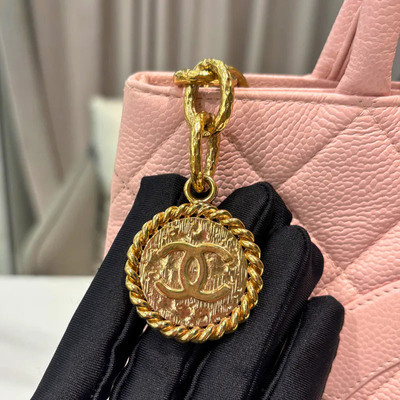 jw430-chanel-vintage-pink-caviar-leather-1804-tote-bag