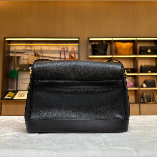 rc328-gucci-vintage-black-caviar-leather-shoulder-bag