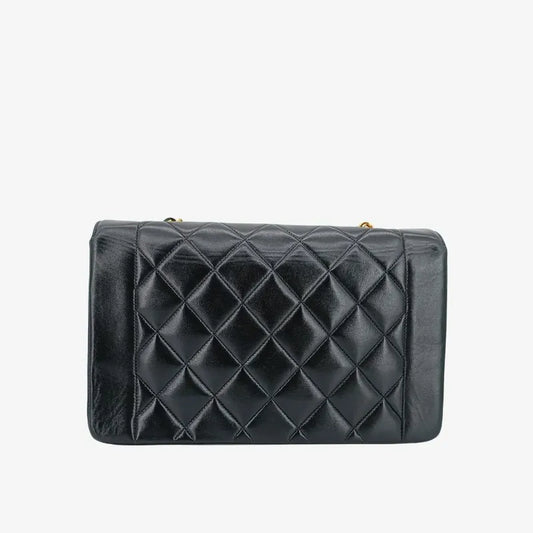 c327-chanel-vintage-black-lambskin-25cm-diana-flap-bag