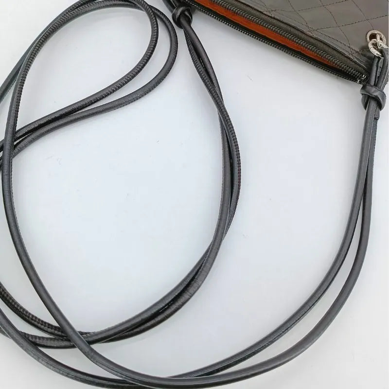 ra023-chanel-vintage-brown-calfskin-cambon-shoulder-bag