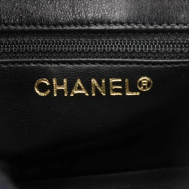 js005-chanel-vintage-black-lambskin-quilted-belt-bag