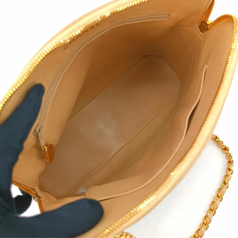 jt095-chanel-vintage-beige-lambskin-quilted-tote-bag