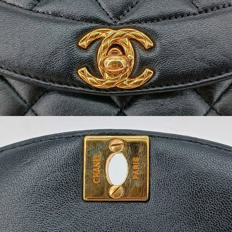 rb884-chanel-vintage-black-lambskin-gold-chain-camera-bag