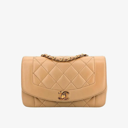 c427-chanel-vintage-beige-lambskin-22cm-diana-flap-bag