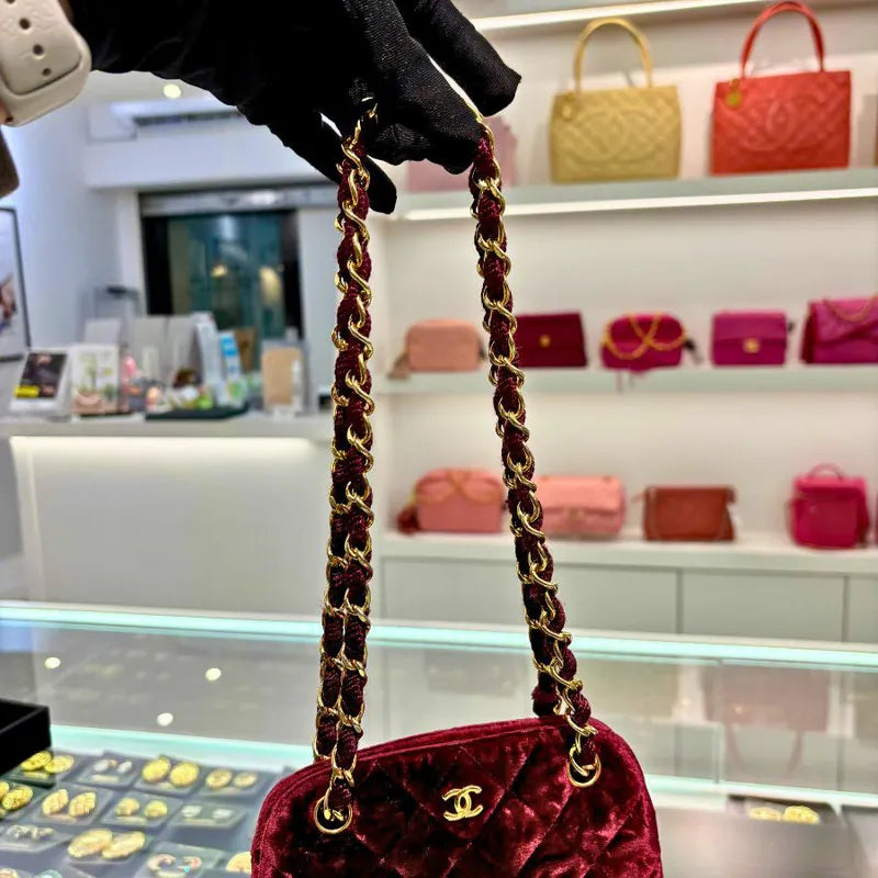 c527-chanel-vintage-burgundy-velvet-shoulder-bag