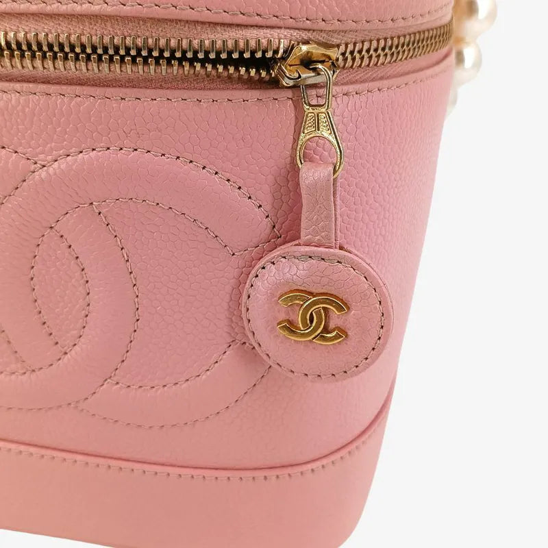 jt733-chanel-vintage-pink-caviar-leather-cosmetic-bag