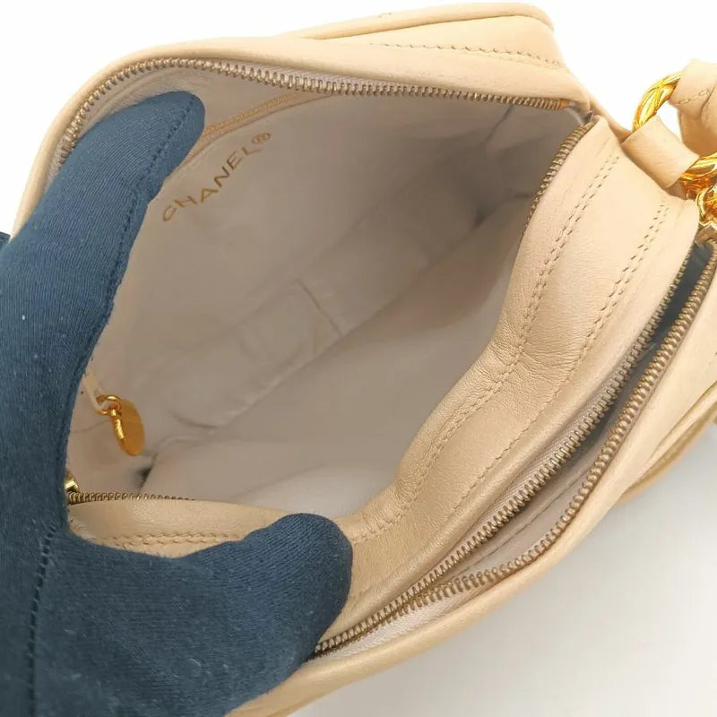 jt051-chanel-vintage-beige-lambskin-quilted-camera-bag