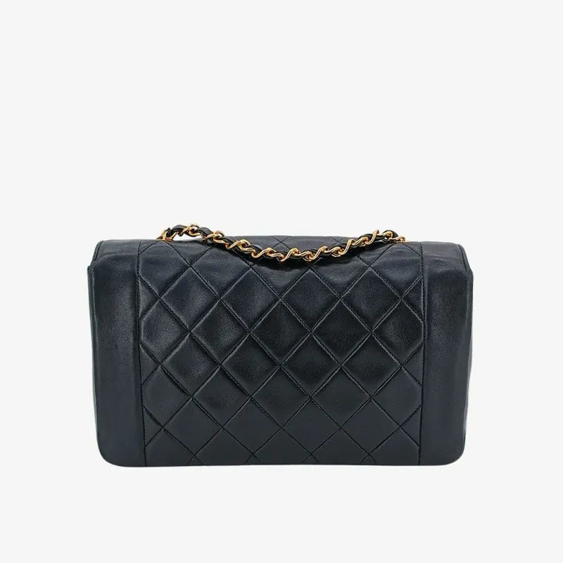 rb378-chanel-vintage-black-lambskin-25cm-diana-flap-bag