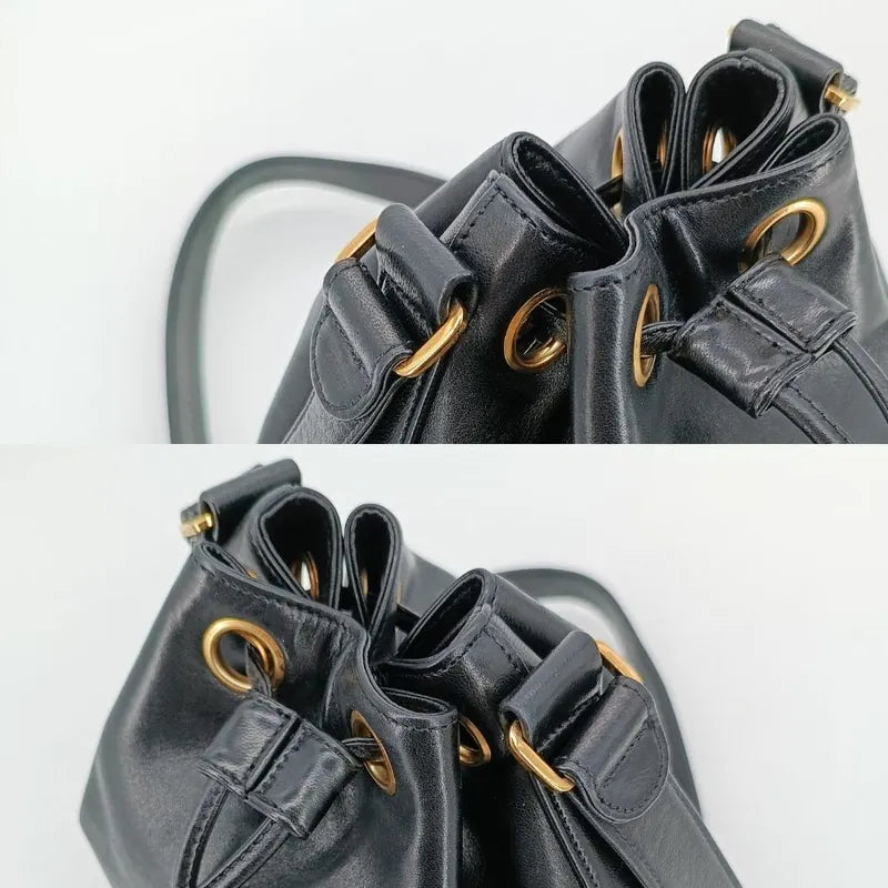 jt346-chanel-vintage-black-lambskin-bucket-bag