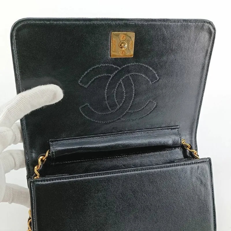 jah157-chanel-vintage-black-lizard-skin-full-flap