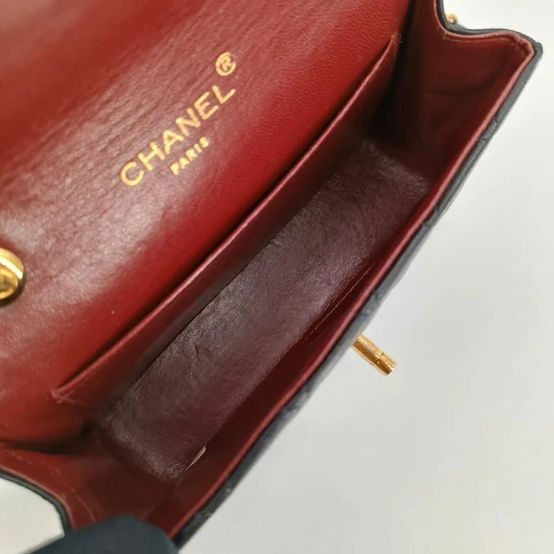 jt732-chanel-vintage-black-lambskin-flap-bag