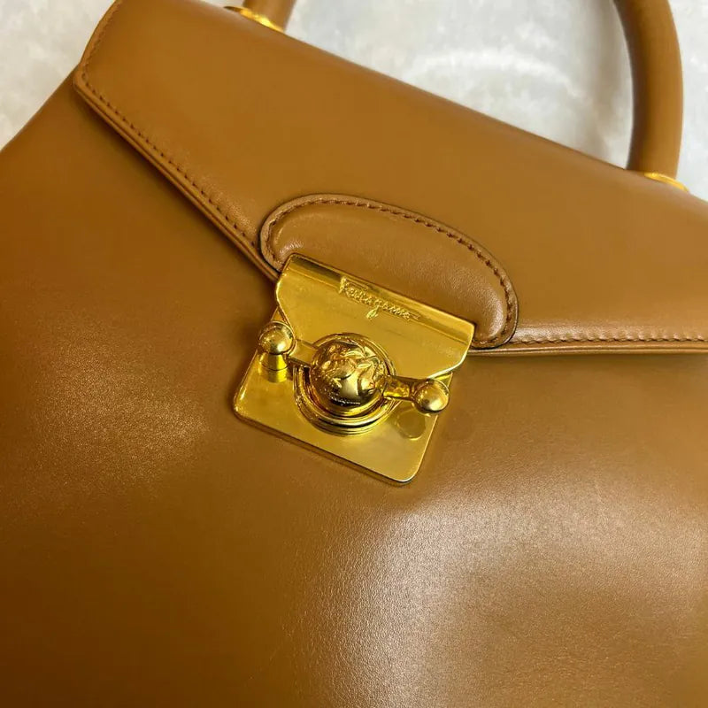 jw538-salvatore-ferragamo-vintage-studded-leather-handbag