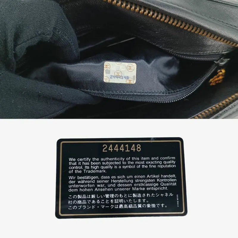 c352-chanel-vintage-black-lambskin-gold-chain-camera-bag