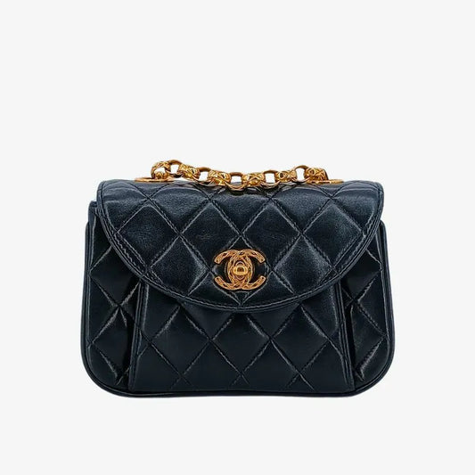 c459-chanel-vintage-black-lambskin-gold-chain-flap-bag