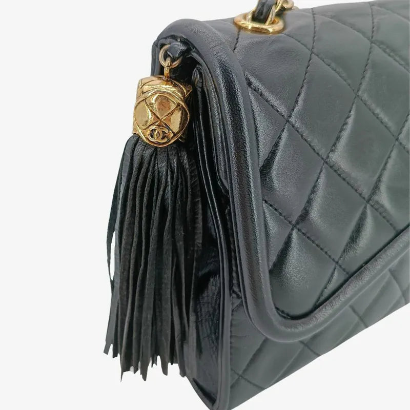 rb019-chanel-vintage-black-lambskin-asymmetric-flap-bag