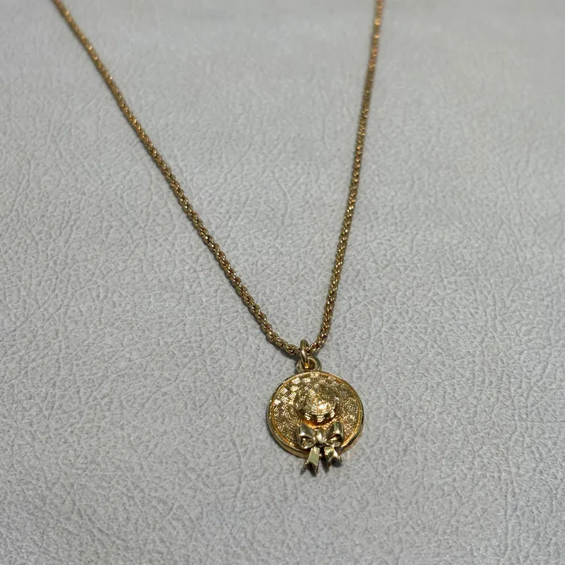 rb136-christian-dior-gold-necklace