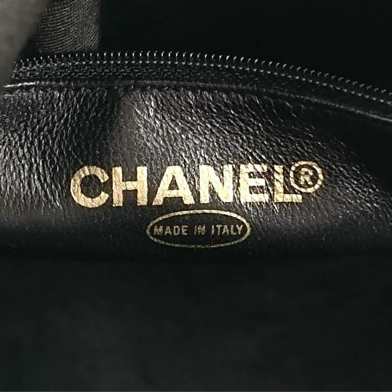 ra691-chanel-vintage-black-caviar-leather-1804-tote-bag