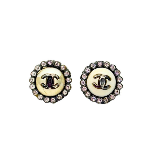 C584 - CHANEL CC Crystal Round Earrings
