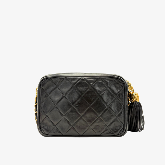 KA304 - CHANEL Vintage Black Lambskin Tessel Camera Bag
