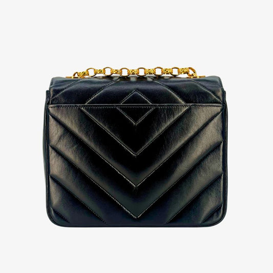 90273084 - CHANEL Vintage Black Lambskin Chevron Gold Chain Flap Bag