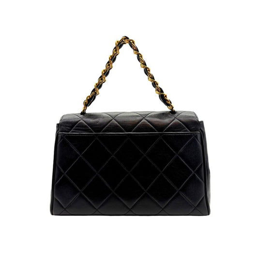 JAH229 - CHANEL Vintage Black Lambskin Quilted Flap Handbag