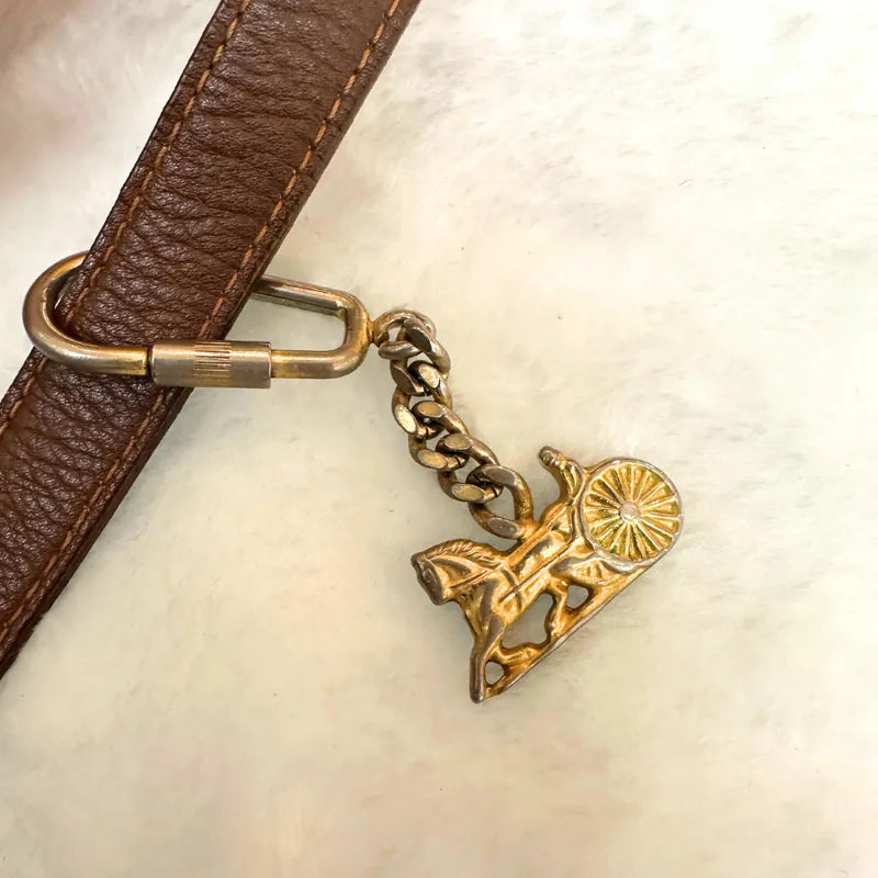 jx301-celine-vintage-caviar-leather-shoulder-bag