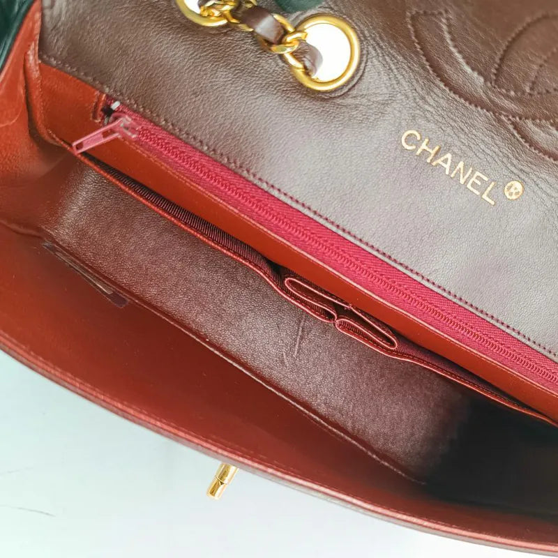 rb876-chanel-vintage-bicolor-burgundy-black-lambskin-flap-bag