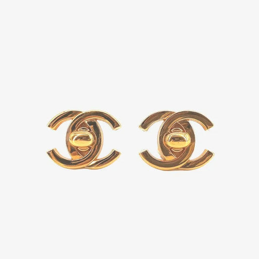 js923-chanel-vintage-cc-turnlock-gold-plated-clip-on-earrings