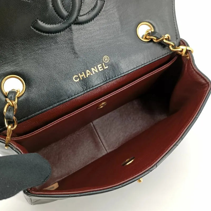jt227-chanel-vintage-black-lambskin-quilted-flap-bag