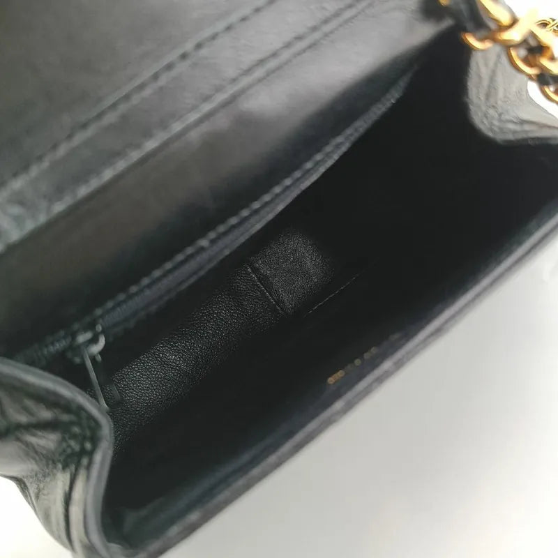 jr112-chanel-vintage-black-lambskin-quilted-flap-bag