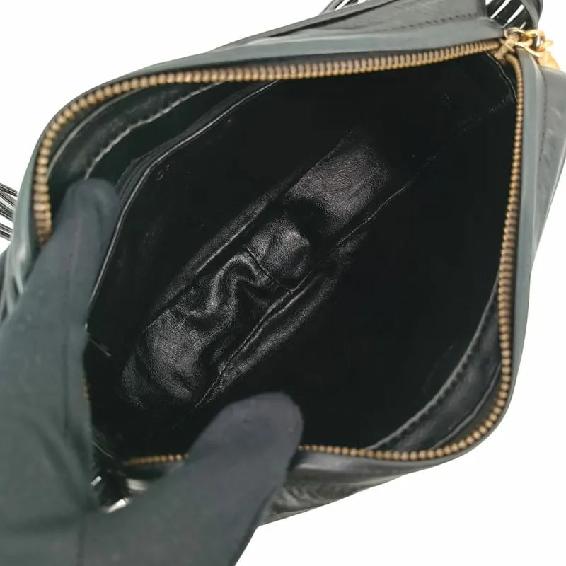 ra506-chanel-vintage-black-lambskin-quilted-camera-bag