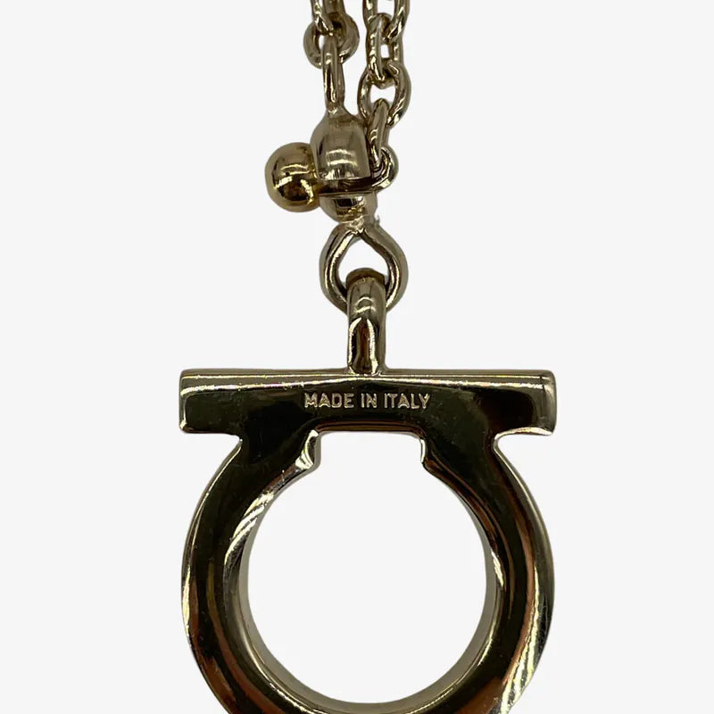 jy290-salvatore-ferragamo-vintage-gold-charm