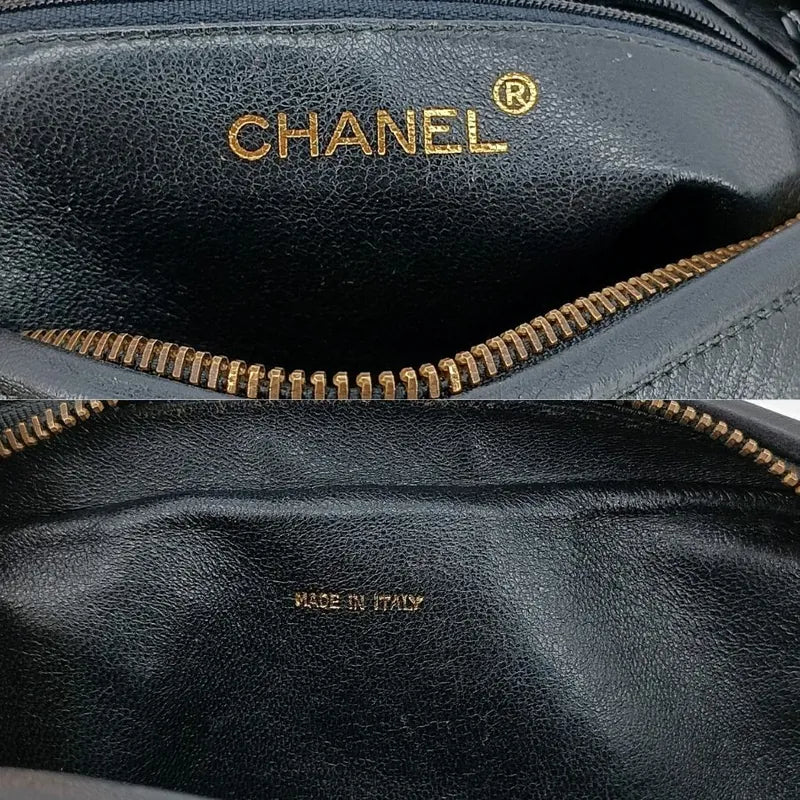 c332-chanel-vintage-black-lambskin-tessel-camera-bag