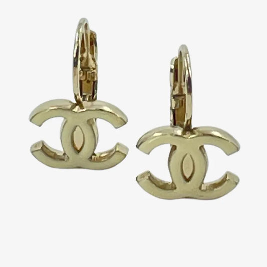 jt396-chanel-coco-mark-white-earring