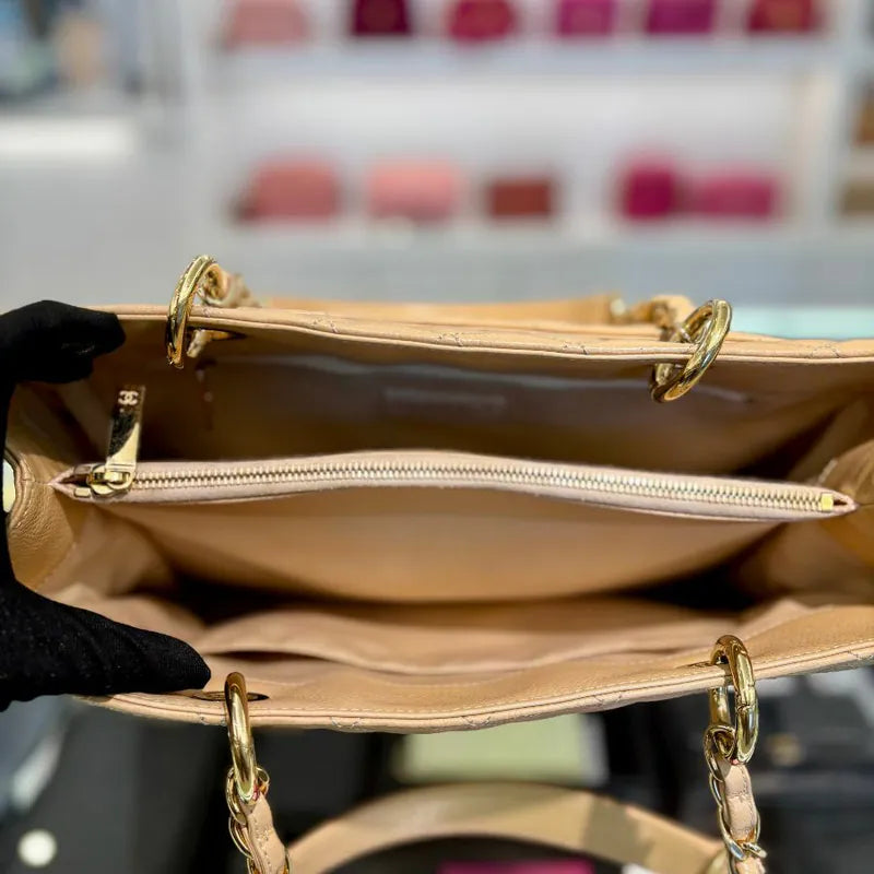 c516-chanel-vintage-beige-caviar-leather-gst-tote-bag