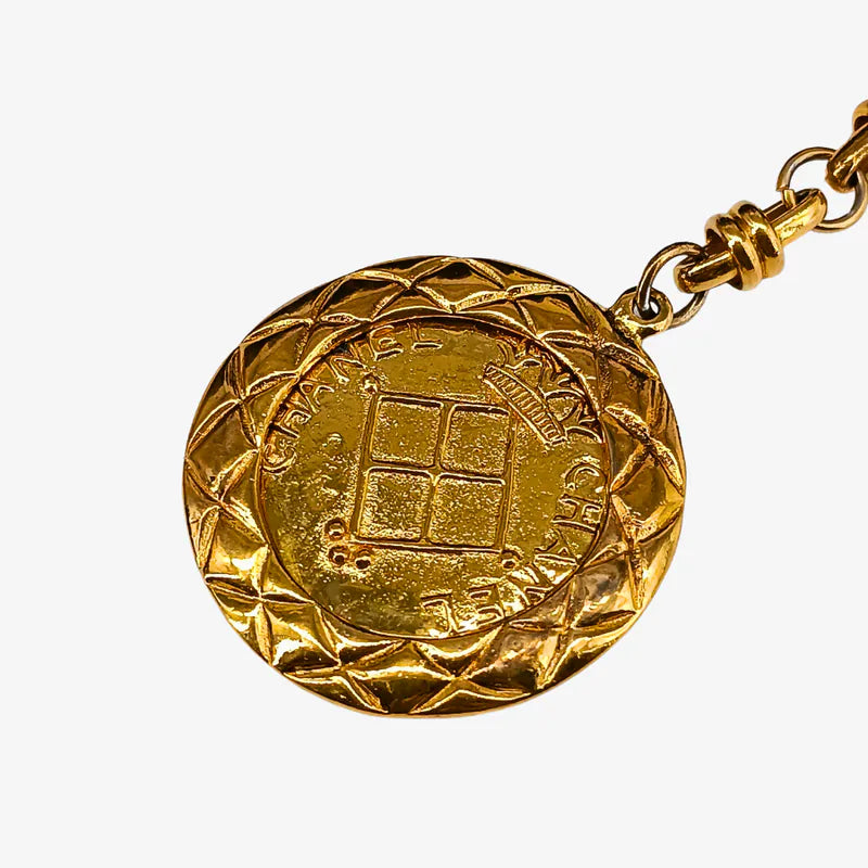 jt928-chanel-gold-key-ring