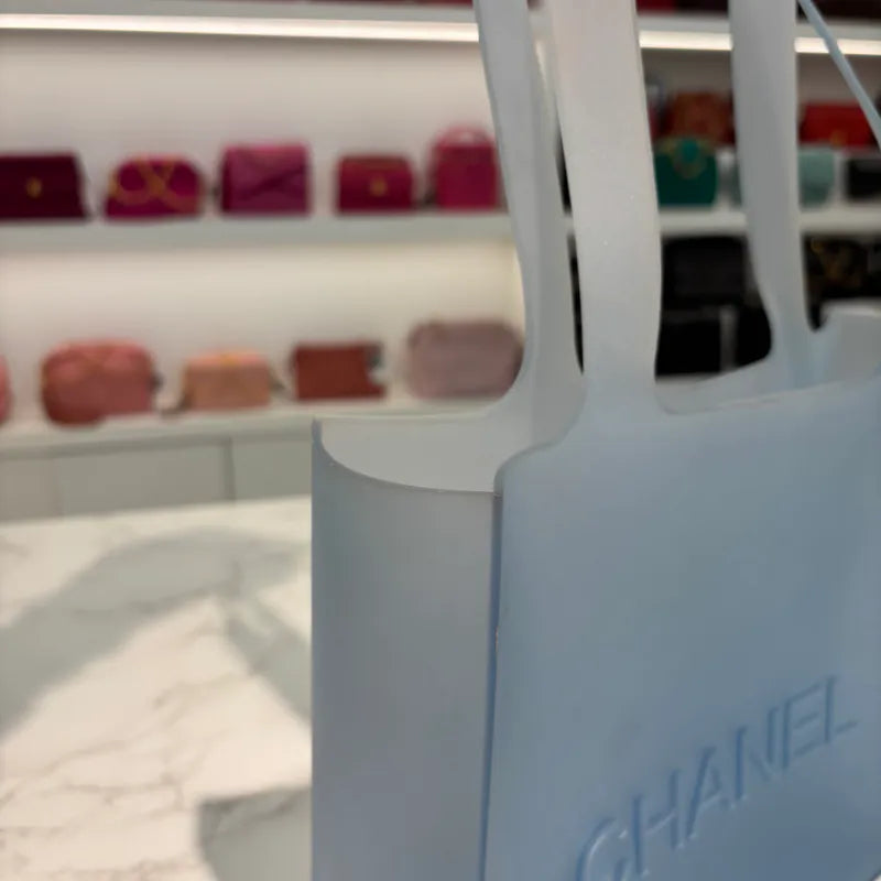 jw566-chanel-vintage-blue-jelly-rubber-tote-bag