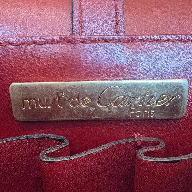 jx862-cartier-vintage-burgundy-leather-shoulder-bag